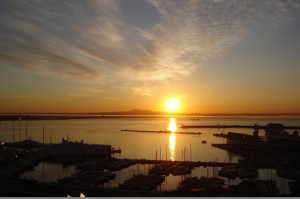 Sonnenaufgang über der Bucht von Palma