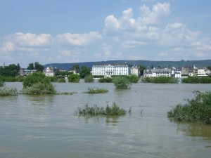 Hochwasser am Rhein